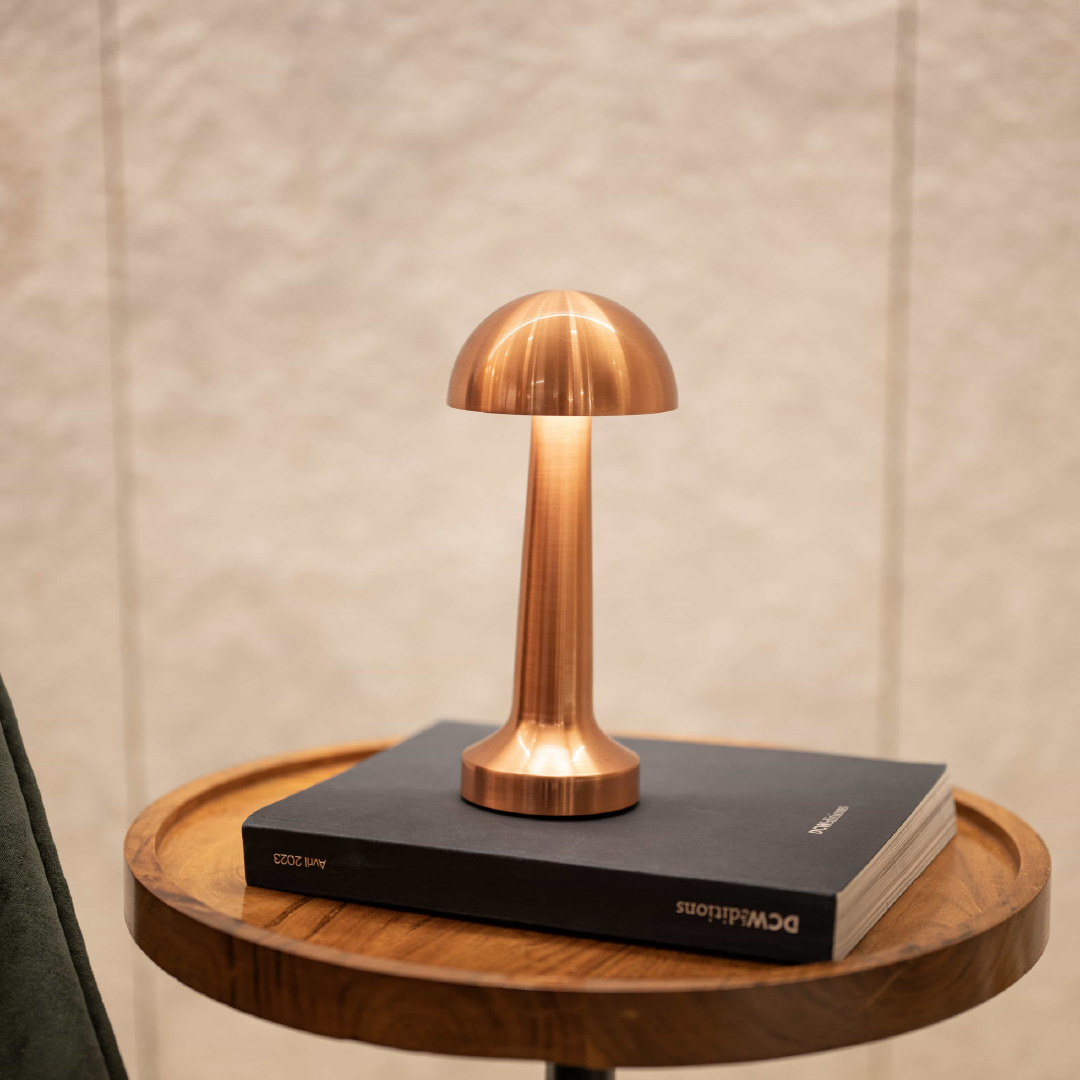 Rosey Table Lamp