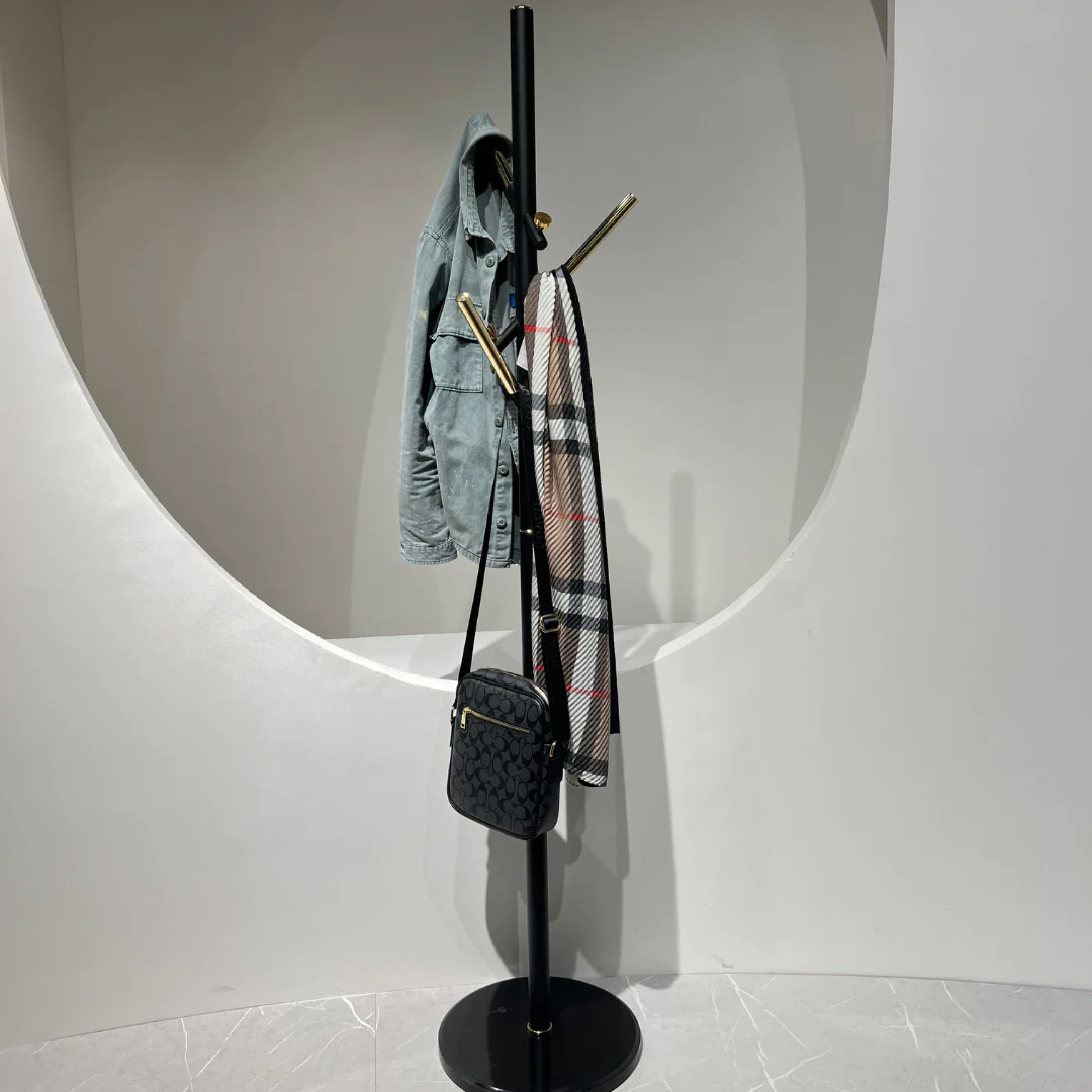 Aramrios Clothes Hanging Stand