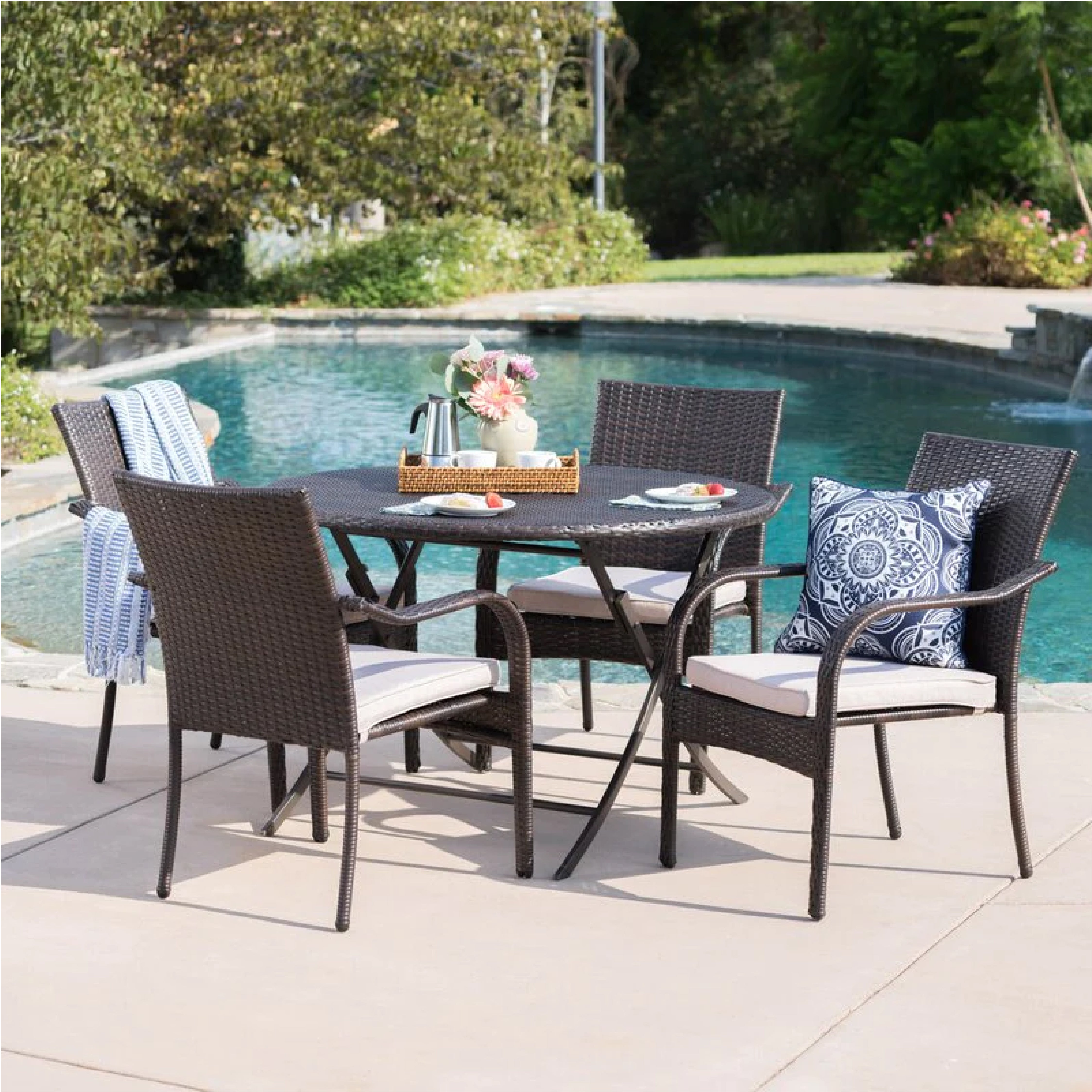 FERDINANDO OUTDOOR PATIO DINING SET