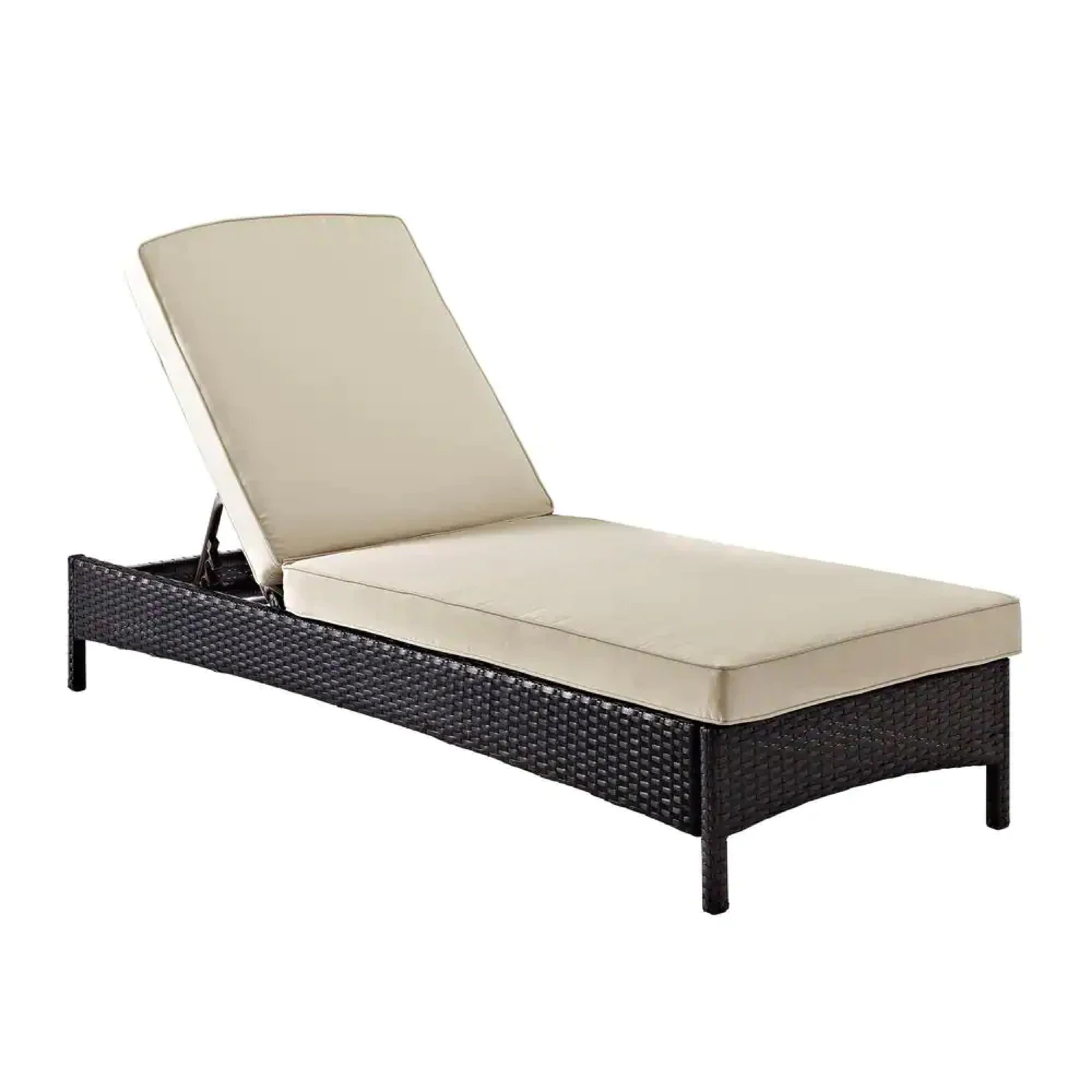 VENY OUTDOOR SWIMMING POOLSIDE LOUNGER