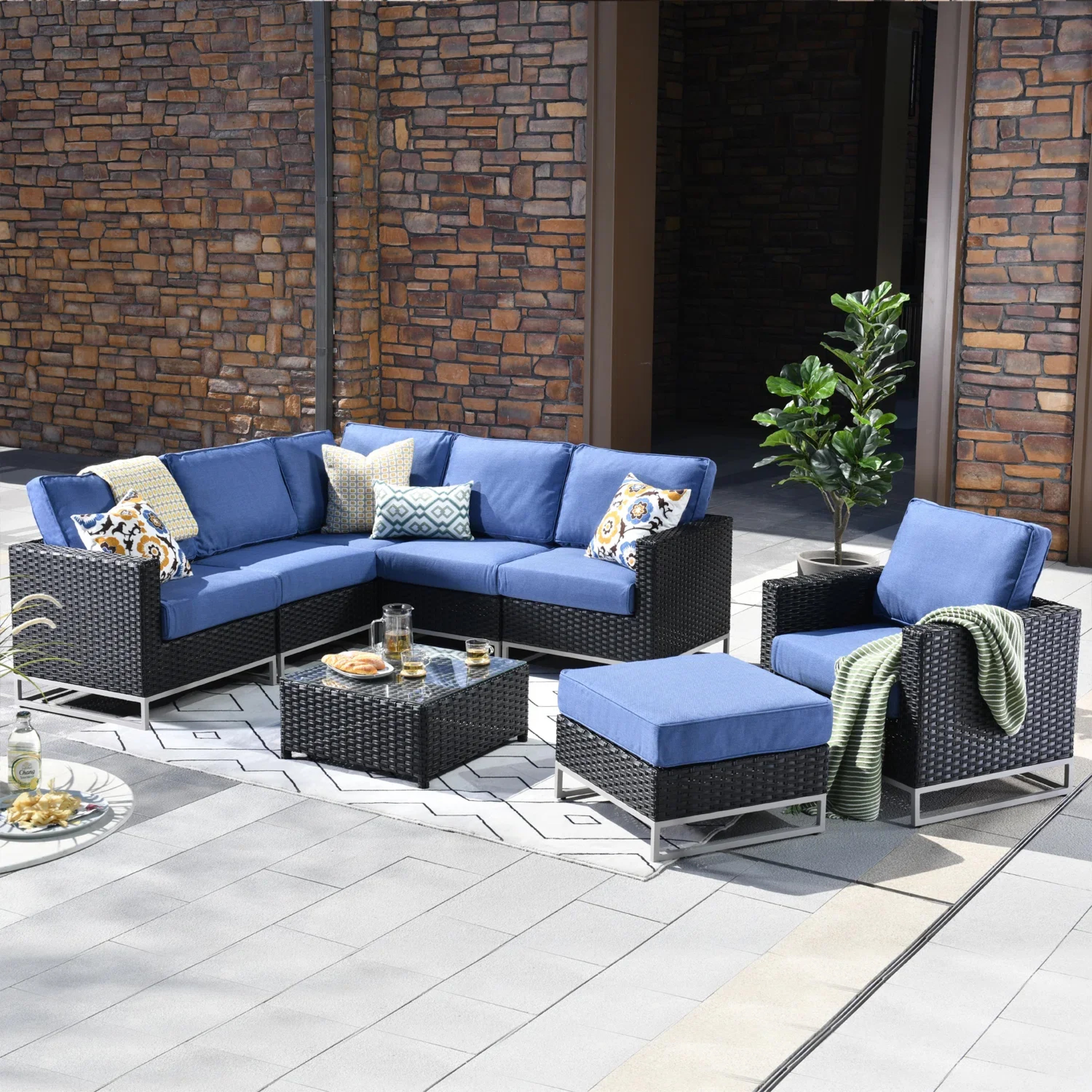 SLUE OUTDOOR SOFA SET